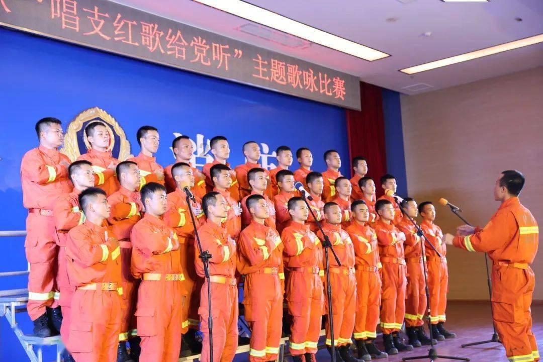 张柏芝表示说话声音大是因为耳弱，她这是“谎话精”的发言吗？